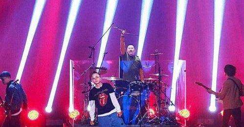 乐队的夏天吃瓜黑料,揭秘幕后吃瓜黑料，探寻音乐圈真实面貌